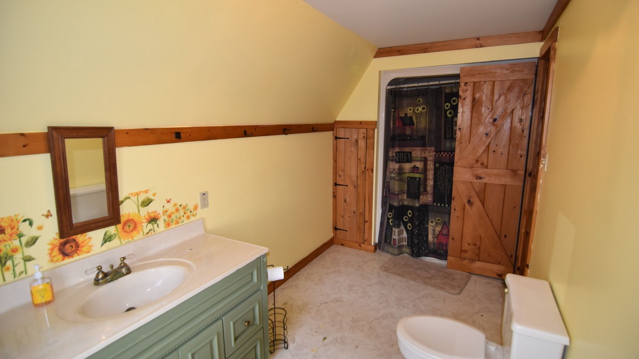 Photo of Bathroom in Taylorstown