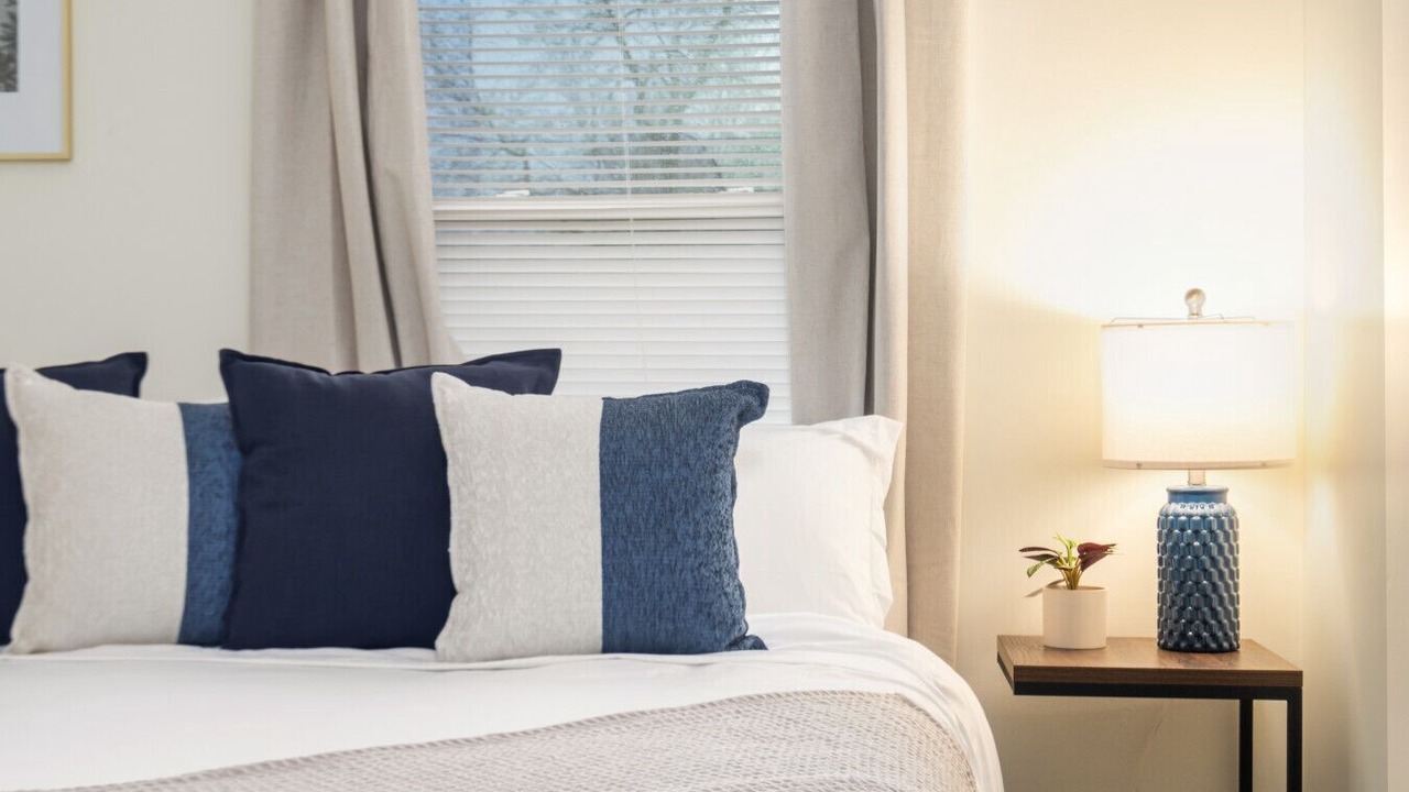 Photo of Bedroom in Summit Station