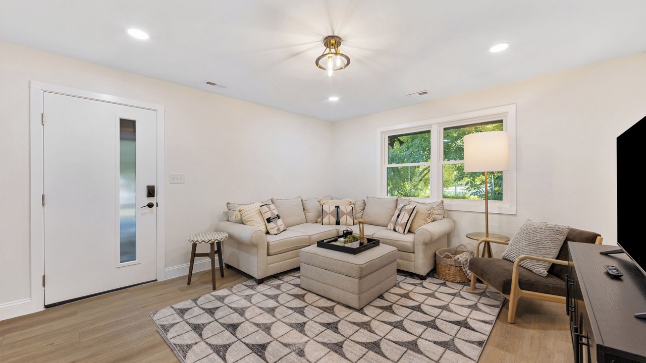 Photo of Livingroom in North Charlotte