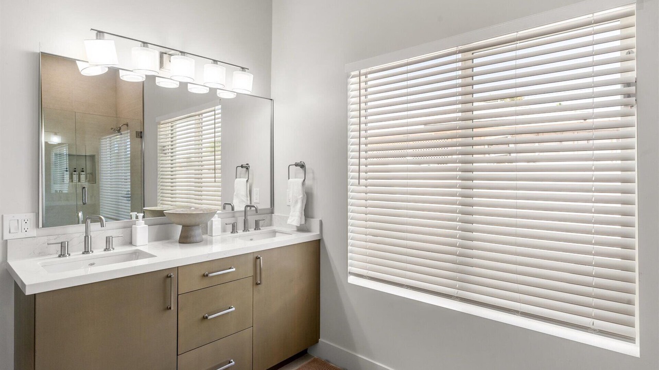 Photo of Bathroom in Scottsdale Estates Nine