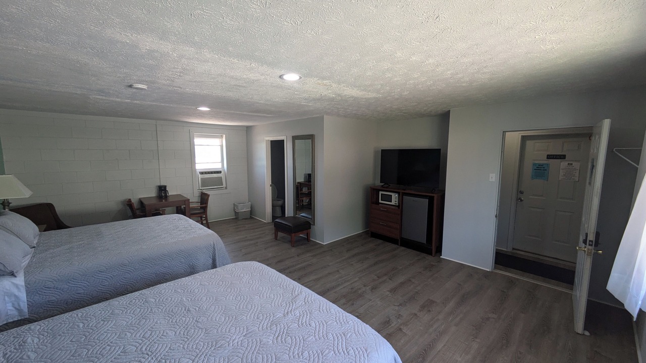 Photo of Bedroom in Mooresburg