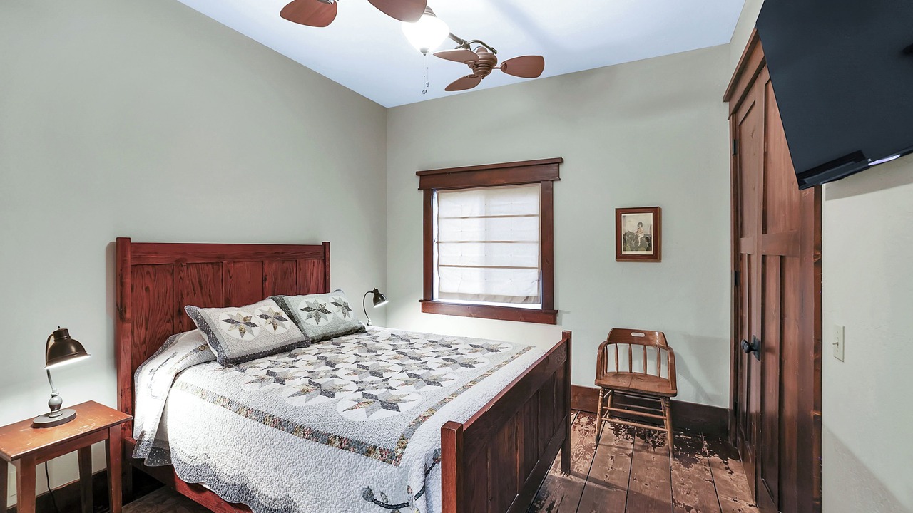 Photo of Bedroom in McCall