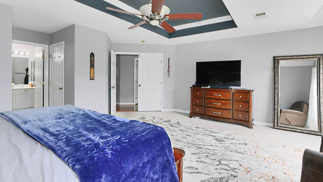 Photo of Bedroom in Lorton