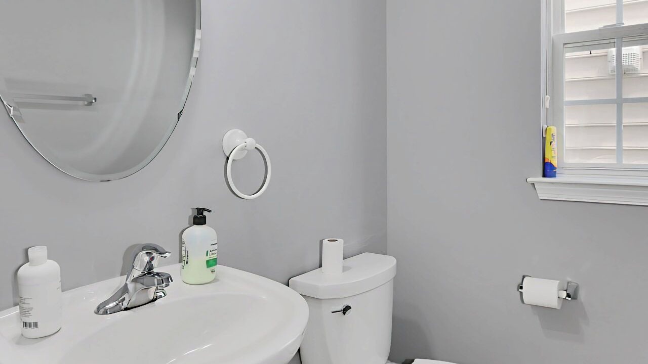 Photo of Bathroom in Lorton