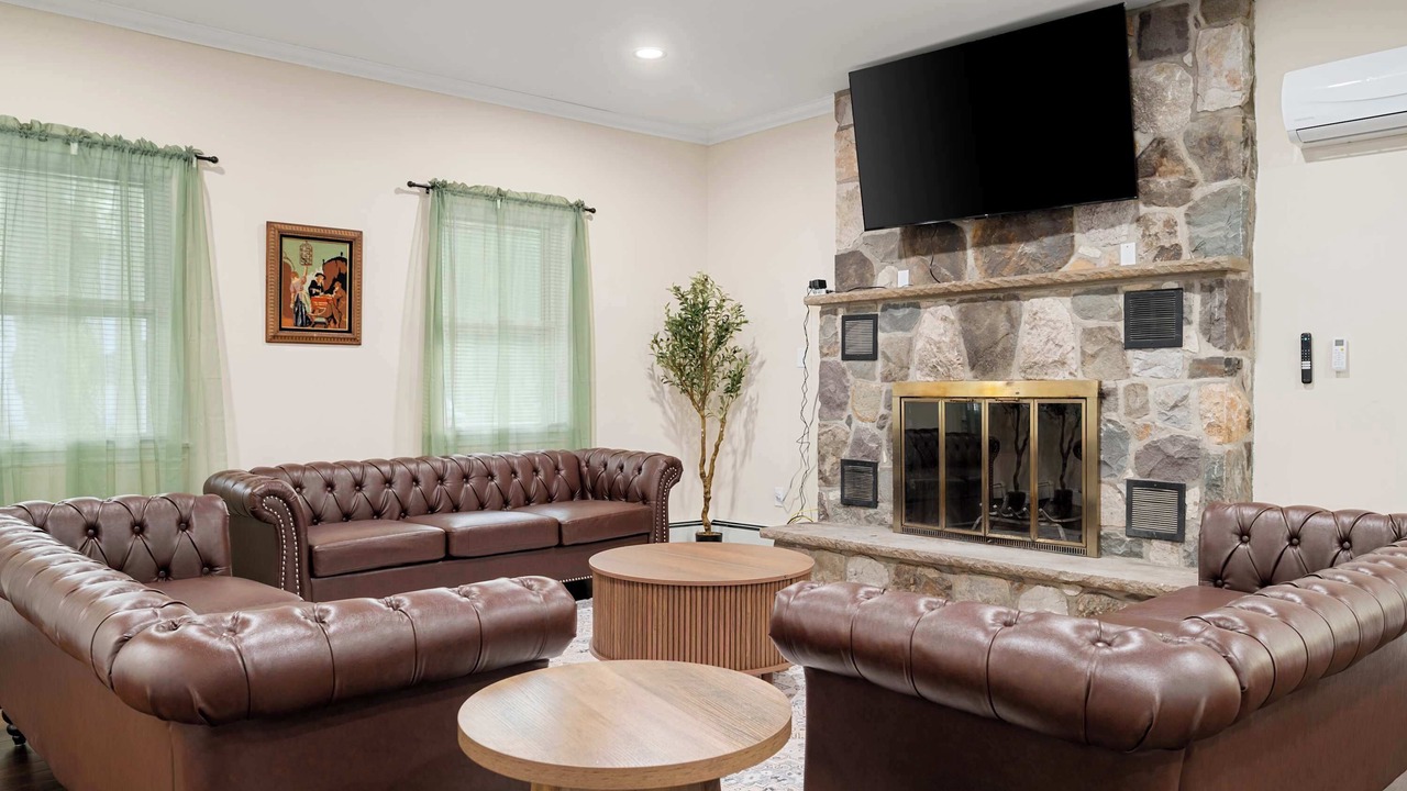 Photo of Livingroom in Sparrow Bush