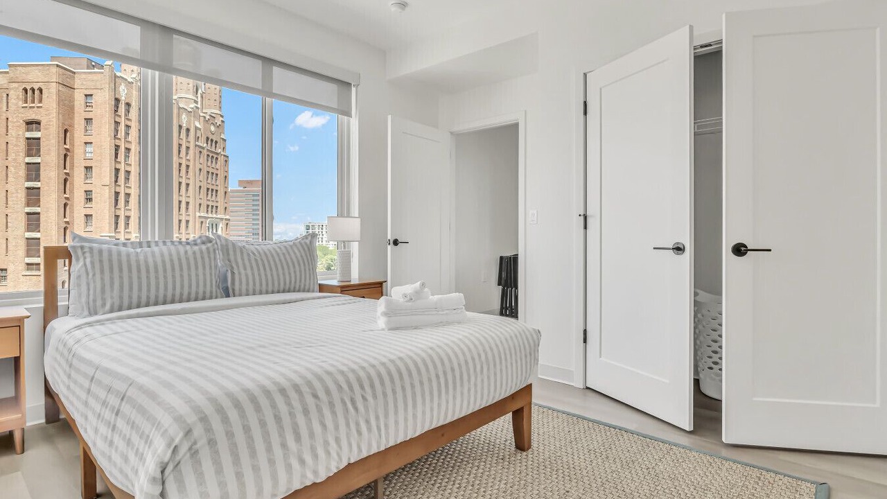 Photo of Bedroom in University Circle