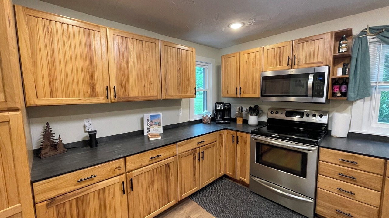 Photo of Kitchen in Saxton