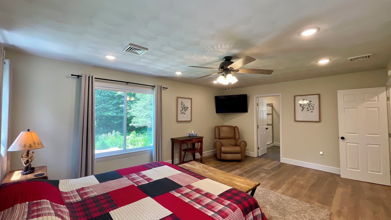 Photo of Bedroom in Saxton