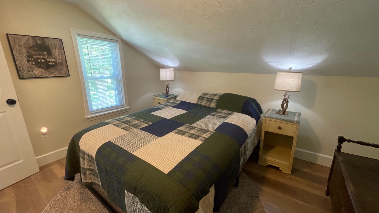 Photo of Bedroom in Saxton