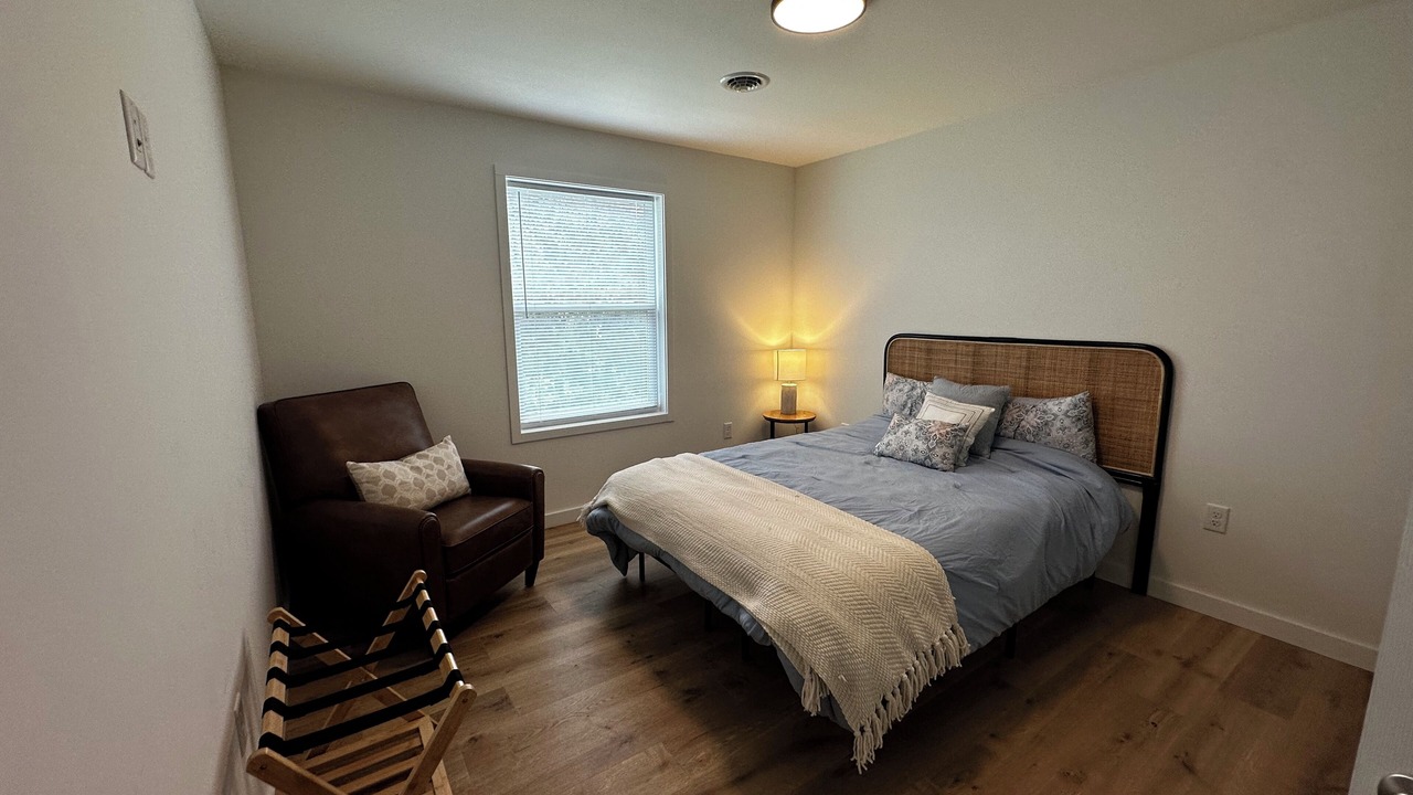 Photo of Bedroom in Lawson Heights