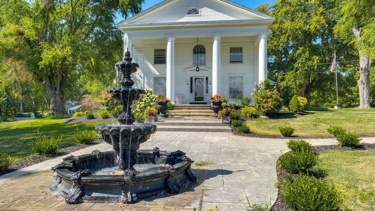 Photo of Others in Conneaut