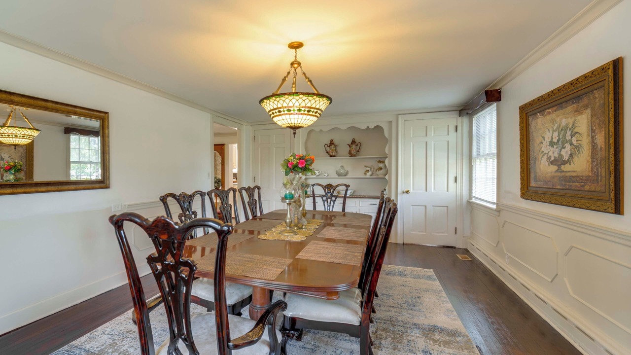 Photo of Livingroom in Conneaut