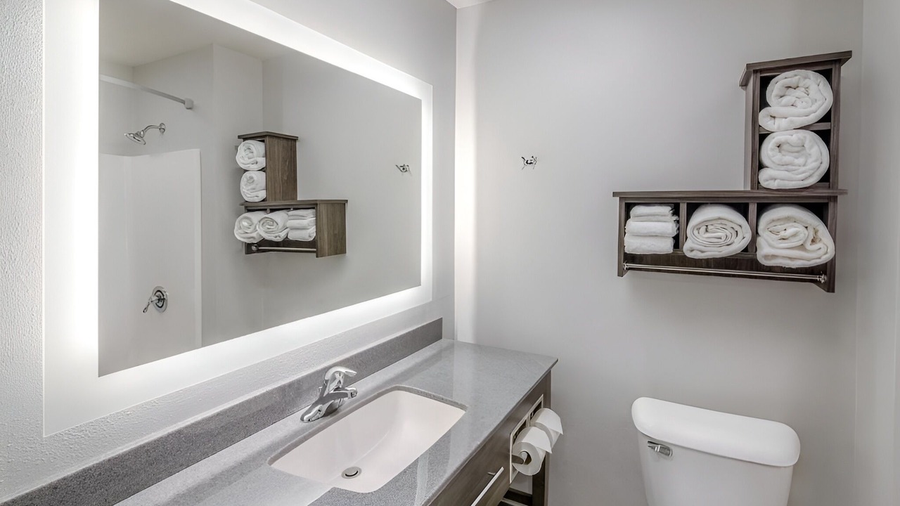 Photo of Bathroom in Dahlgren
