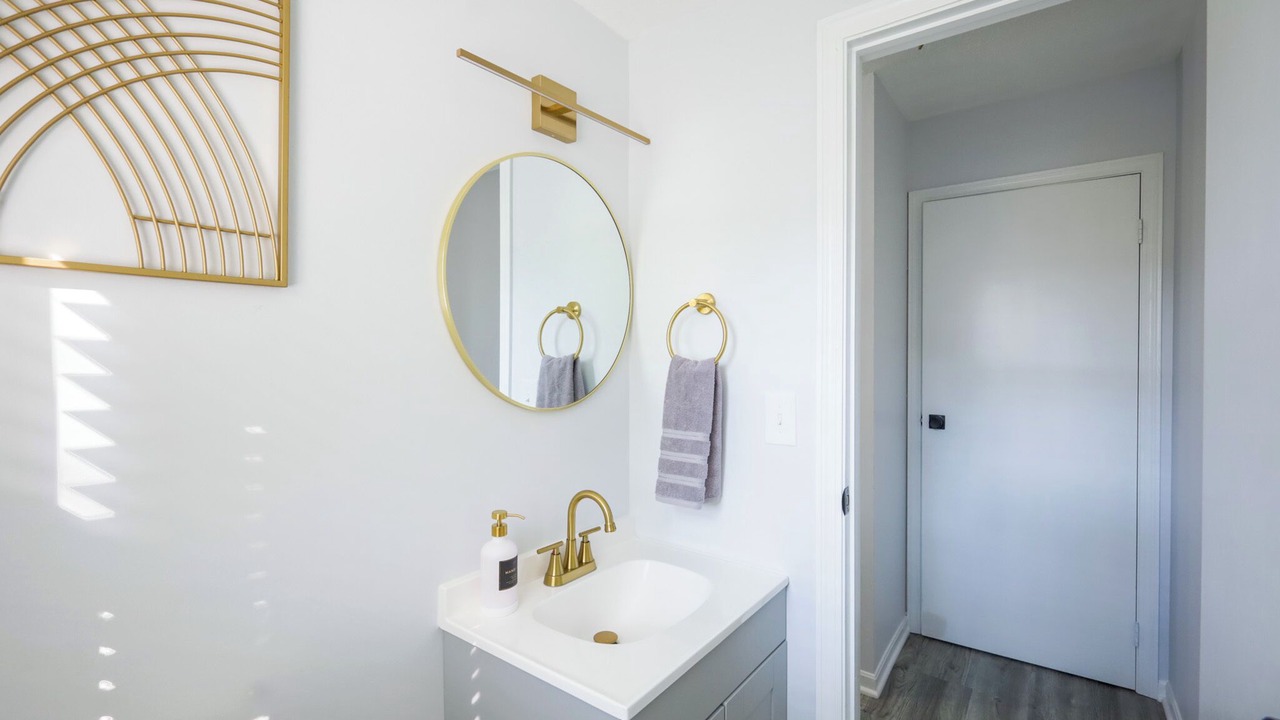 Photo of Bathroom in Cuyahoga Falls