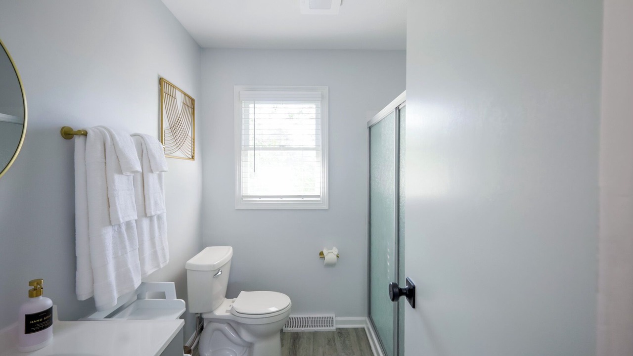 Photo of Bathroom in Cuyahoga Falls