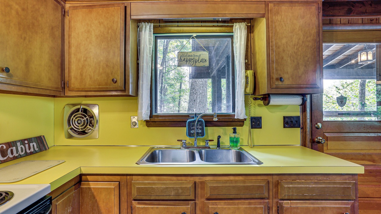 Photo of Kitchen in Greentown