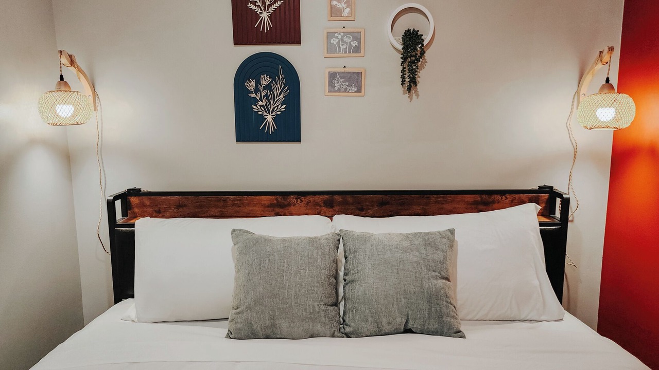 Photo of Bedroom in Washington Square West
