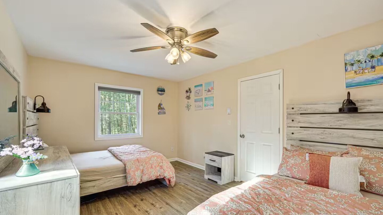 Photo of Bedroom in East Stroudsburg