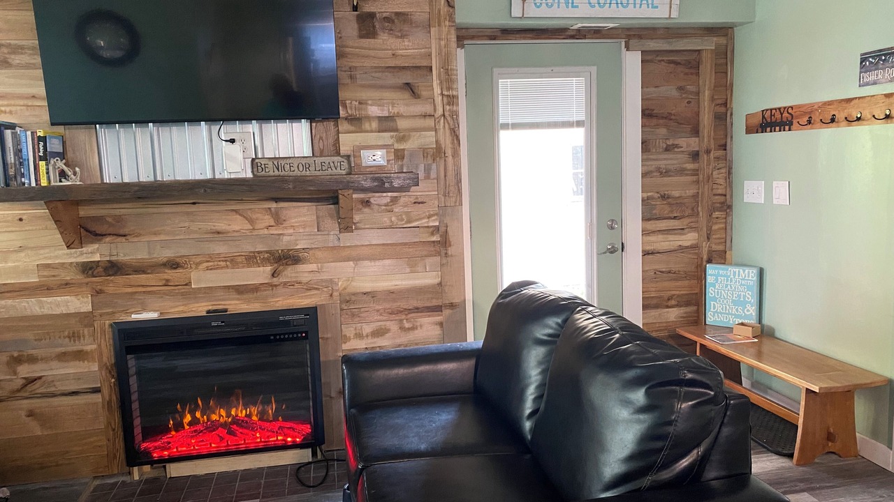 Photo of Livingroom in Ashtabula