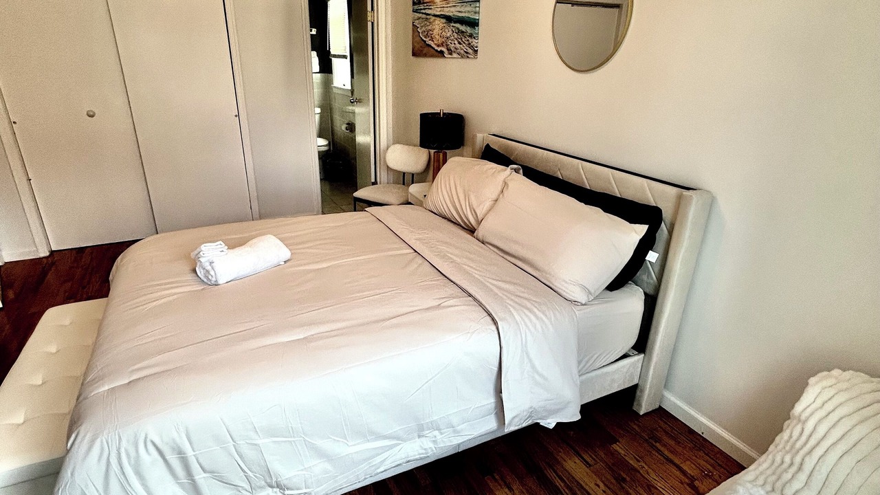 Photo of Bedroom in Ironbound District