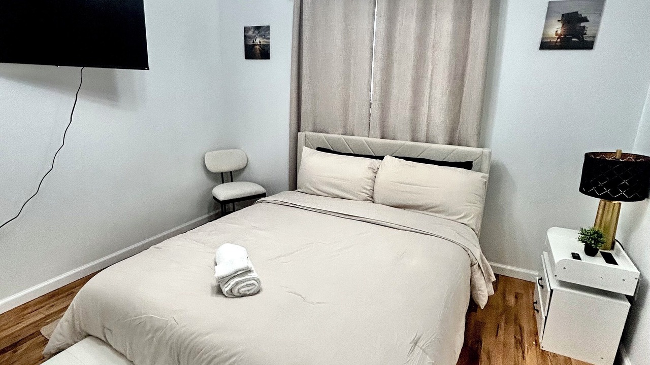 Photo of Bedroom in Ironbound District