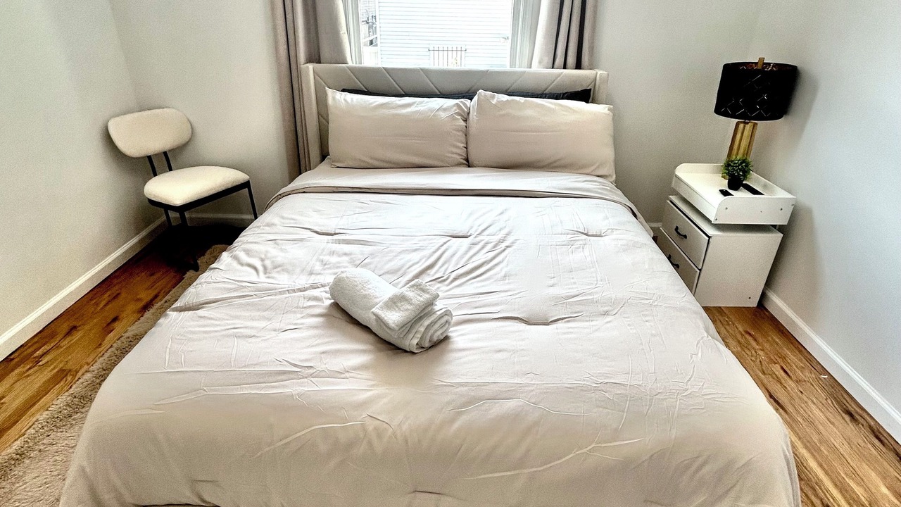 Photo of Bedroom in Ironbound District