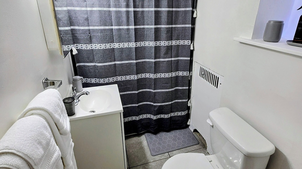 Photo of Bathroom in Olney-Oak Lane