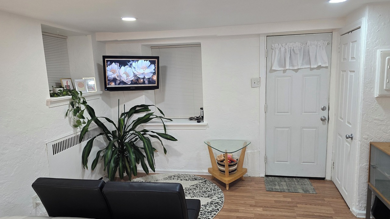 Photo of Bedroom in Olney-Oak Lane