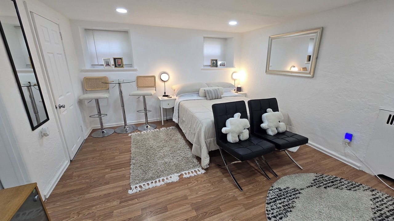 Photo of Bedroom in Olney-Oak Lane