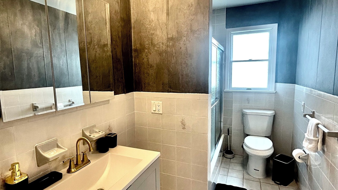 Photo of Bathroom in Ironbound District