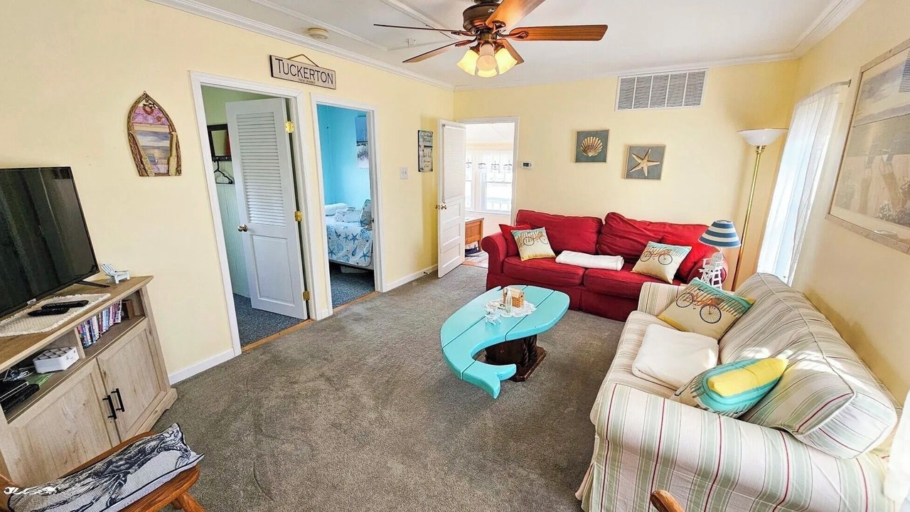 Photo of Livingroom in Tuckerton Beach
