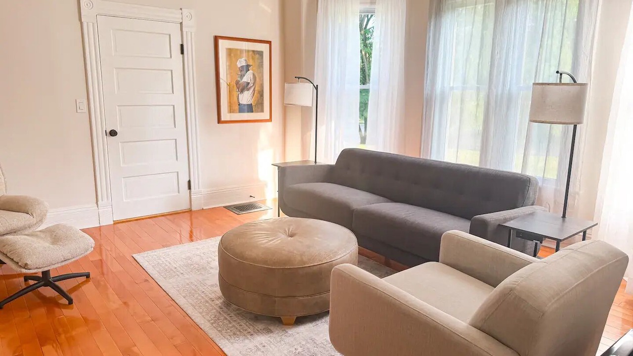 Photo of Livingroom in Lyndhurst