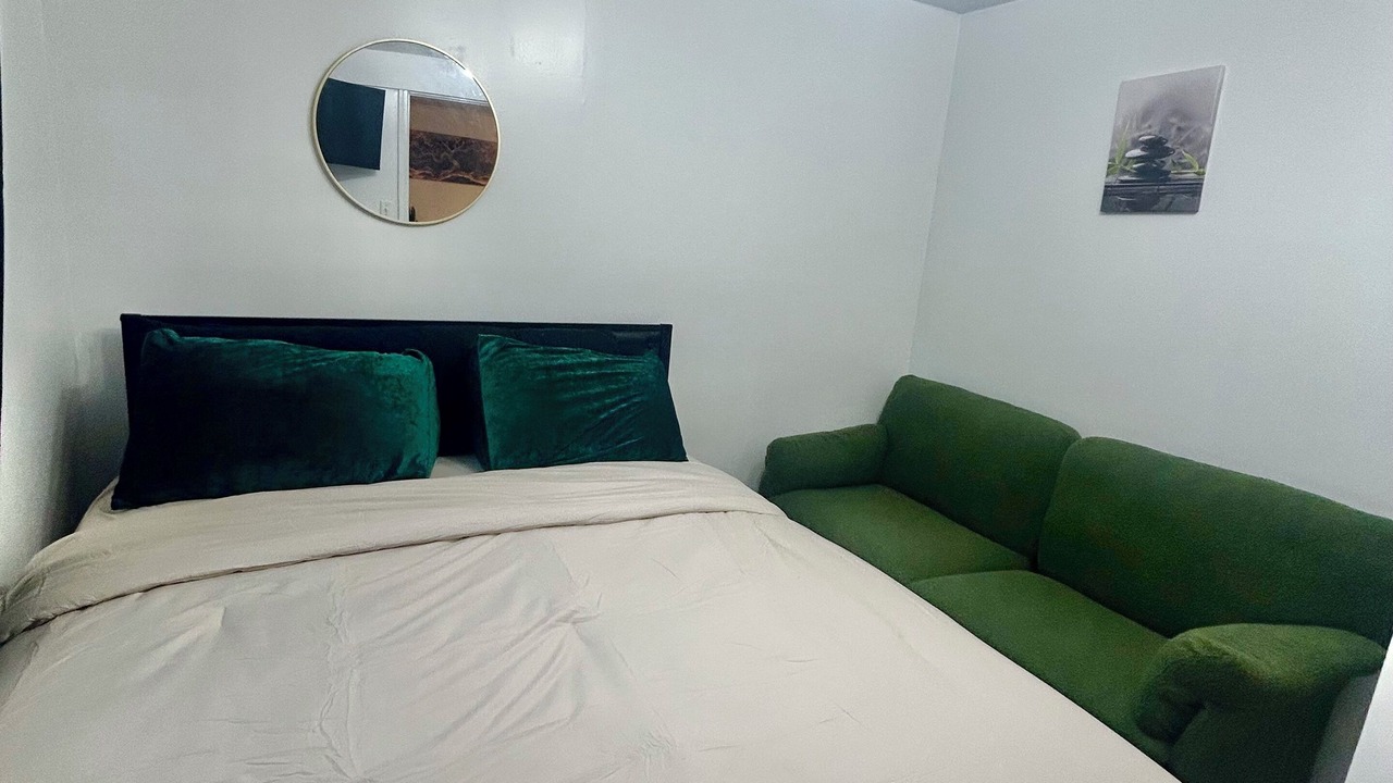Photo of Bedroom in Ironbound District