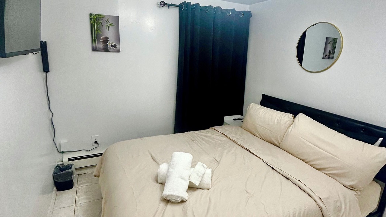 Photo of Bedroom in Ironbound District
