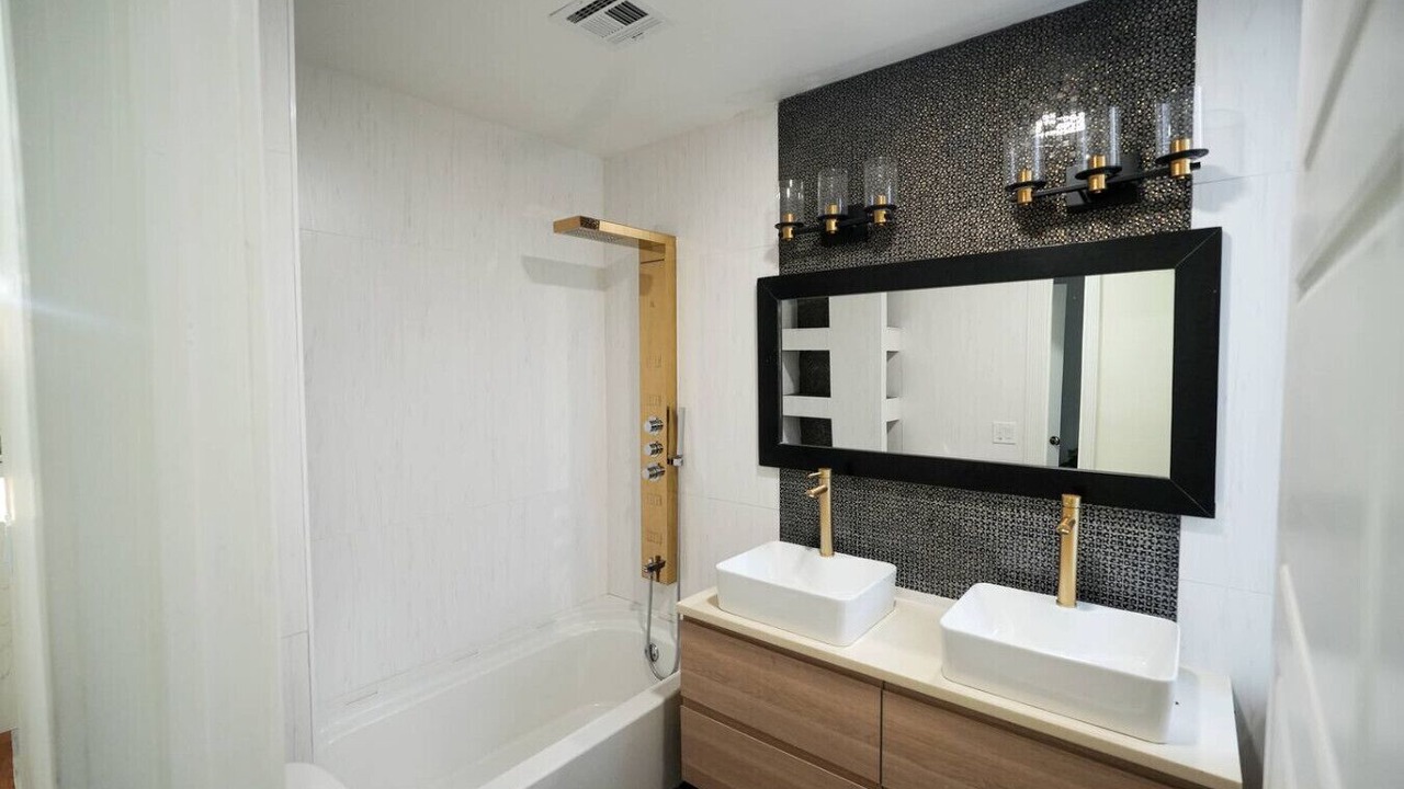 Photo of Bathroom in West New York
