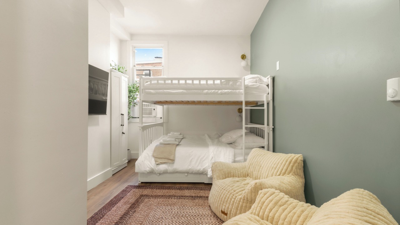 Photo of Bedroom in The Heights