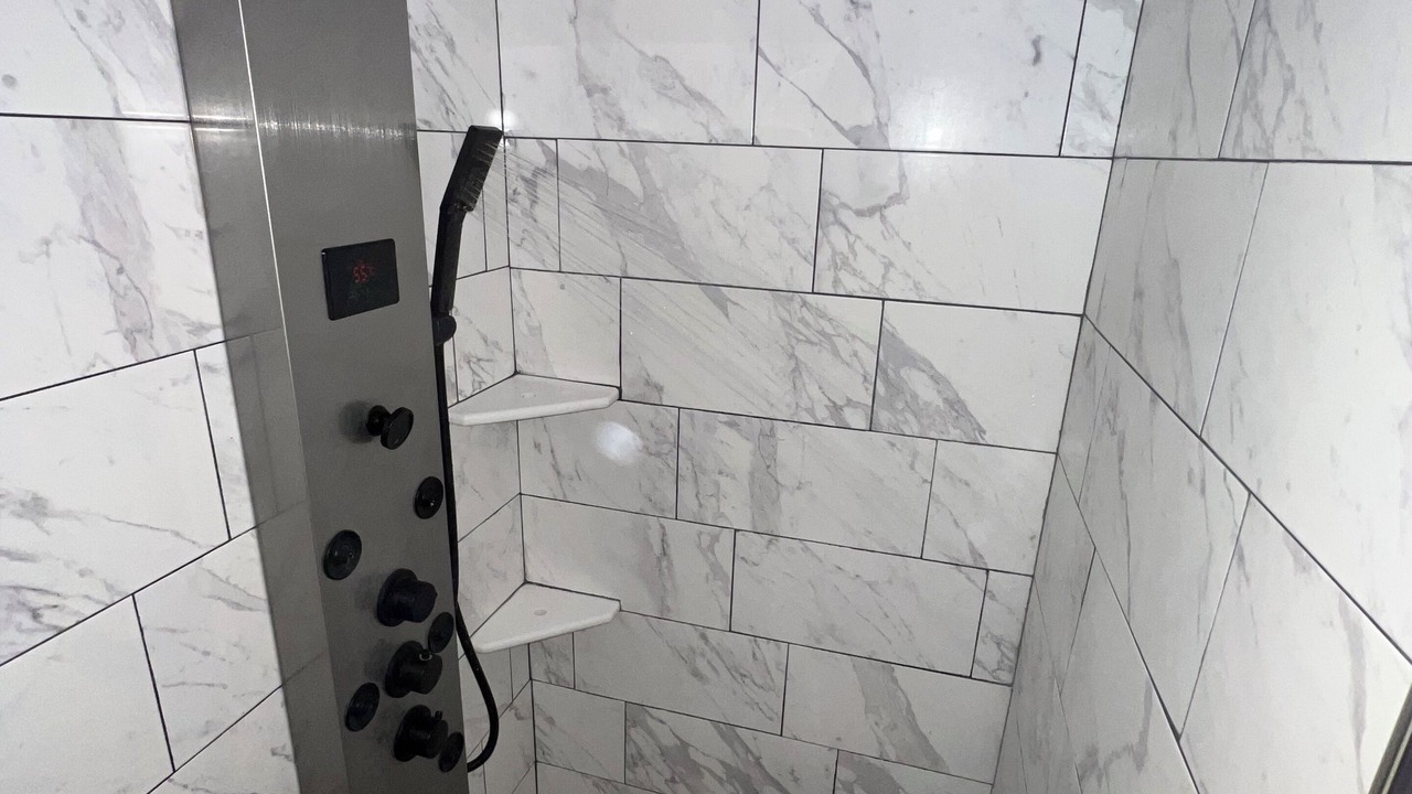 Photo of Bathroom in Orange