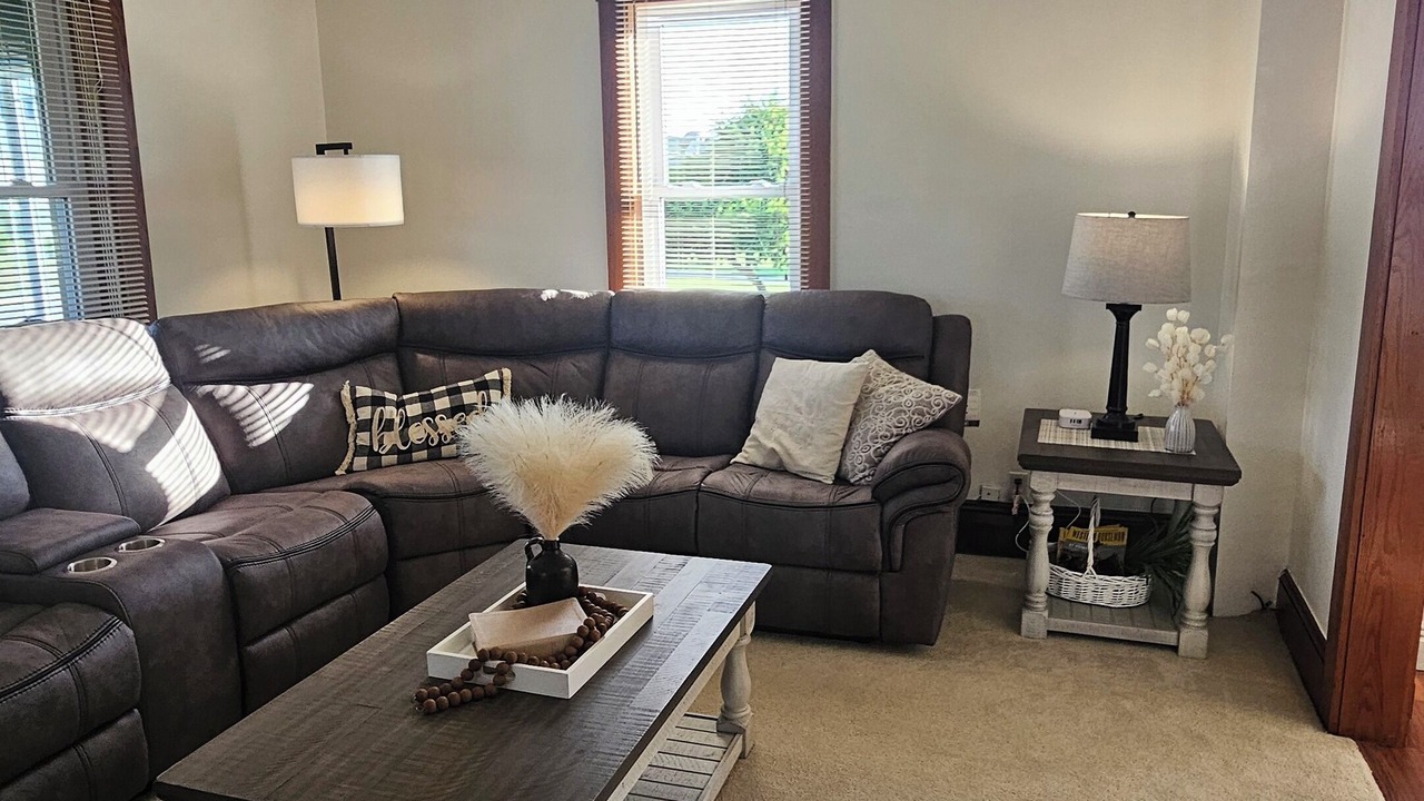 Photo of Livingroom in Tylersville
