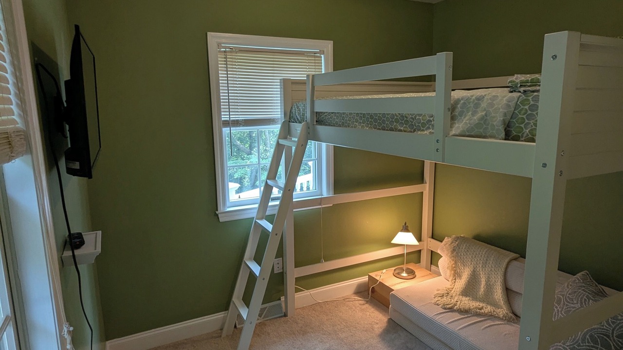 Photo of Bedroom in Dellslow