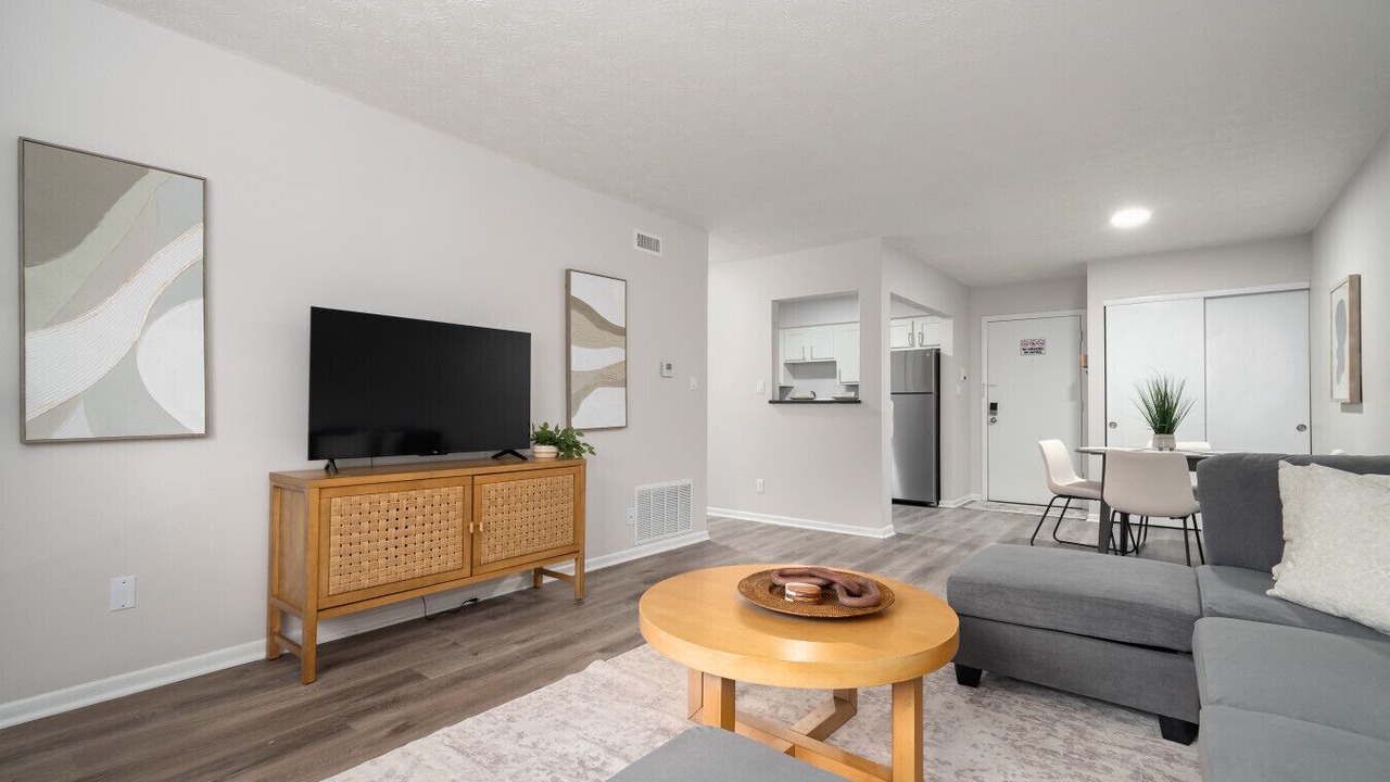 Photo of Livingroom in Northwest Columbus