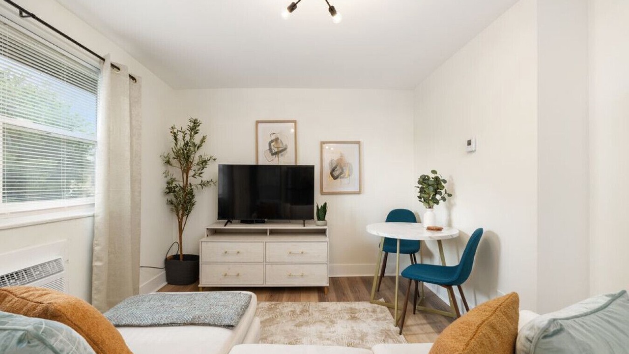 Photo of Livingroom in Downtown Columbus