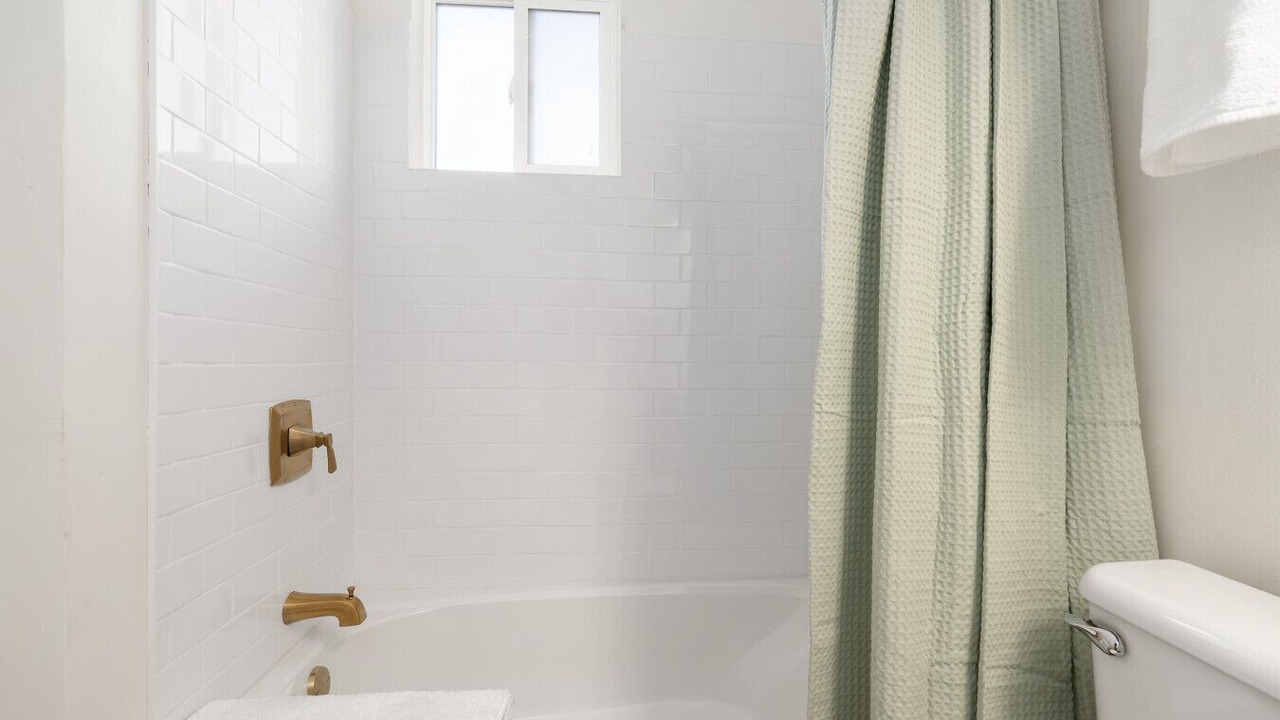 Photo of Bathroom in Downtown Columbus