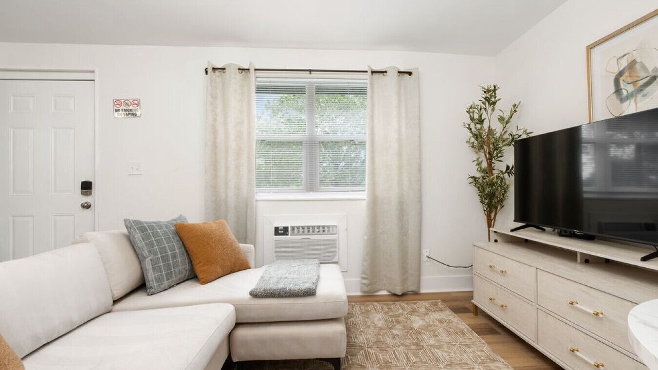 Photo of Livingroom in Downtown Columbus