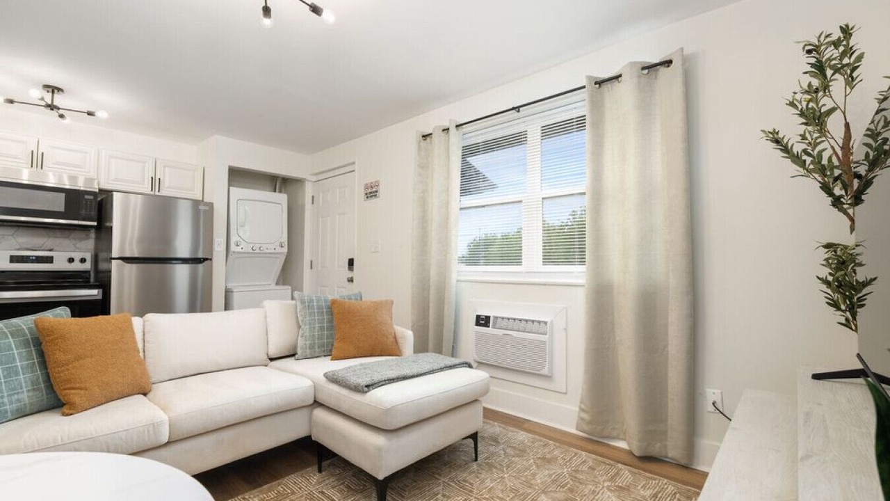 Photo of Livingroom in Downtown Columbus
