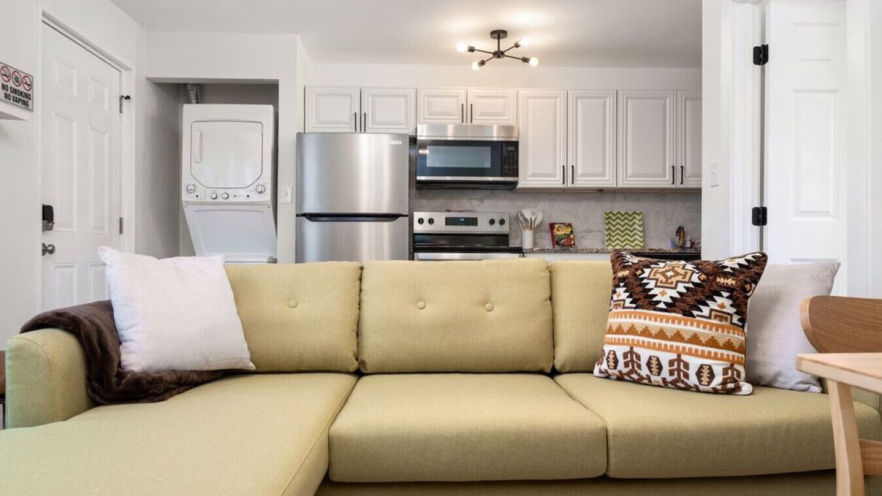 Photo of Livingroom in Downtown Columbus