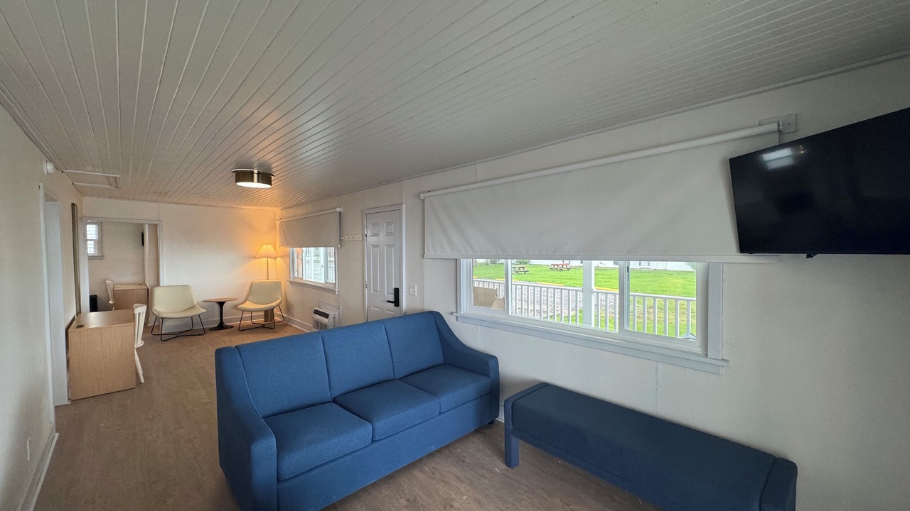 Photo of Livingroom in Geneva-on-the-Lake
