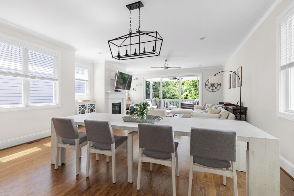 Photo of Livingroom in Southwest Raleigh