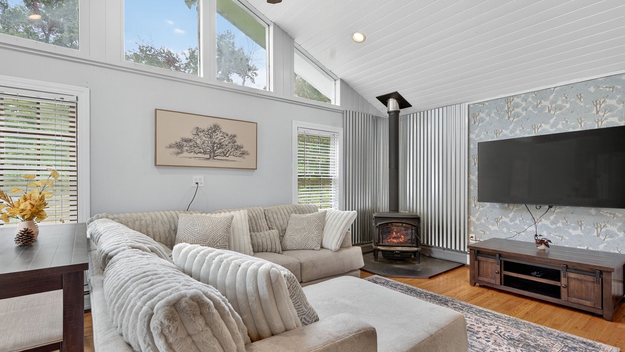 Photo of Livingroom in Port Jervis