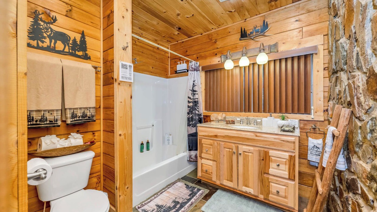 Photo of Bathroom in Grassy Creek