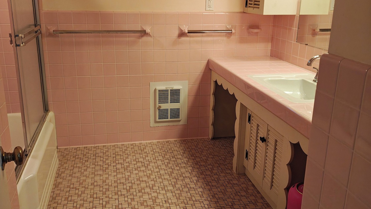 Photo of Bathroom in Bellefonte